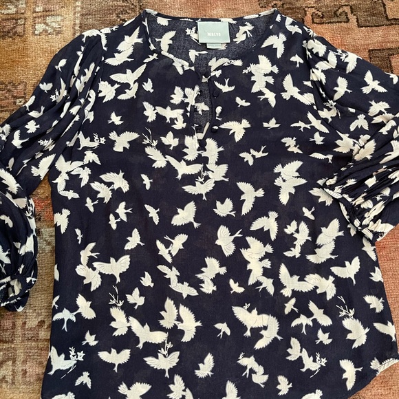 Navy Maeve bird blouse - Picture 1 of 3